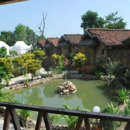 Sambodhi Retreat Hotel Exterior photo