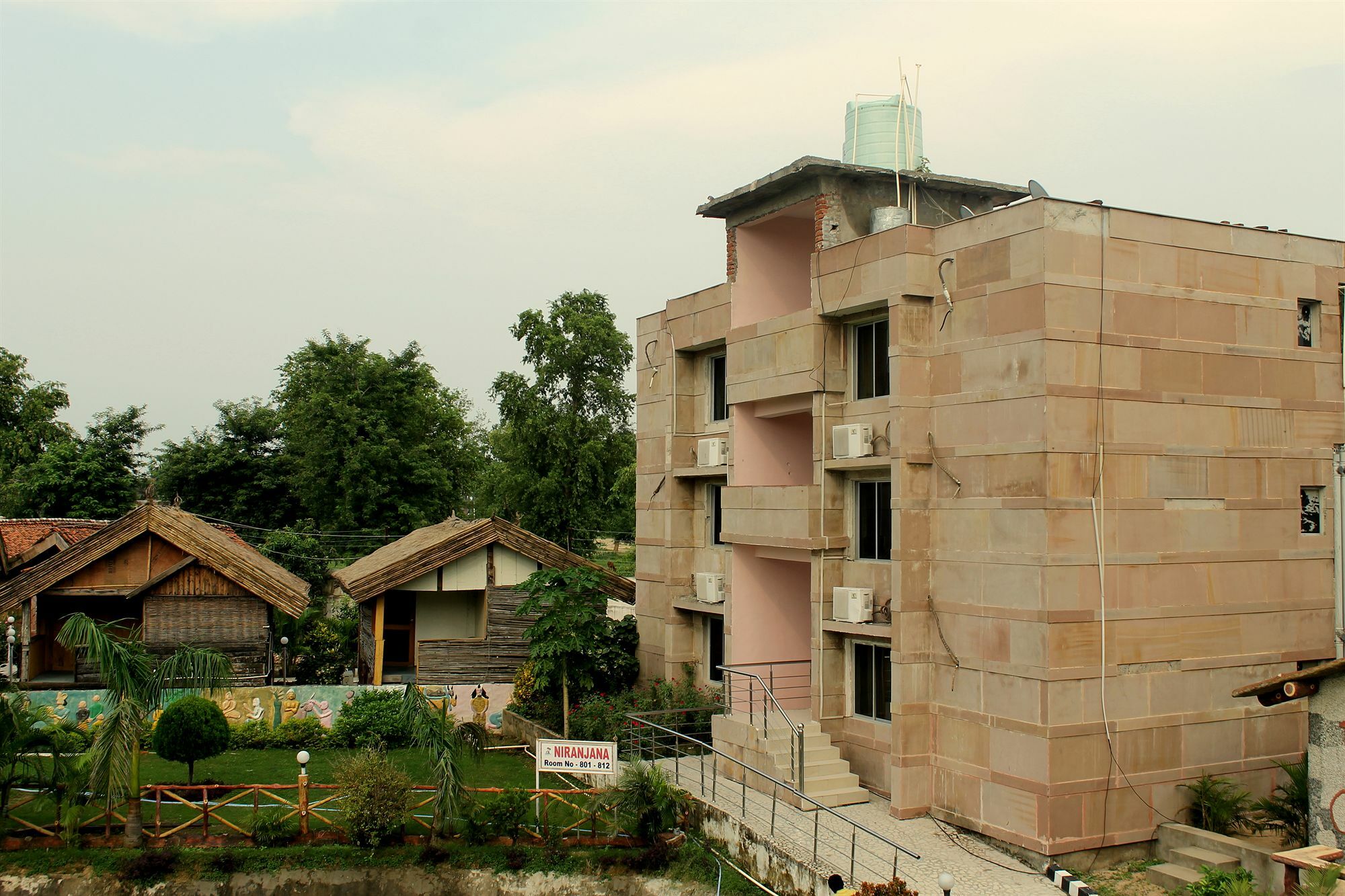 Sambodhi Retreat Hotel Exterior photo